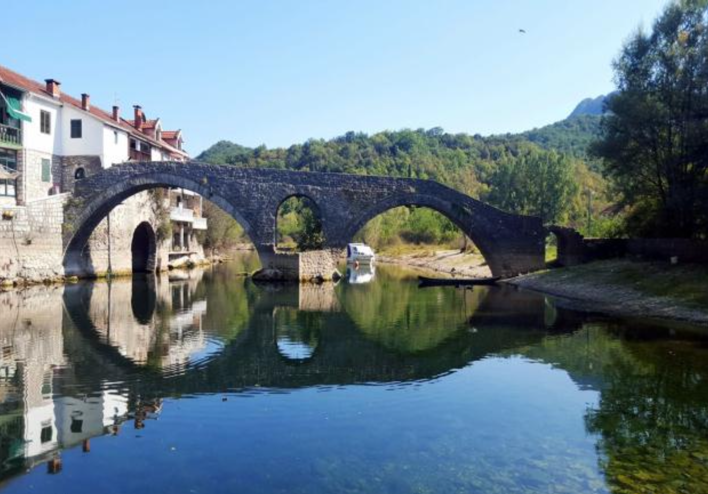 Hidden beauties of Central Montenegro - VIP tour by minibus
